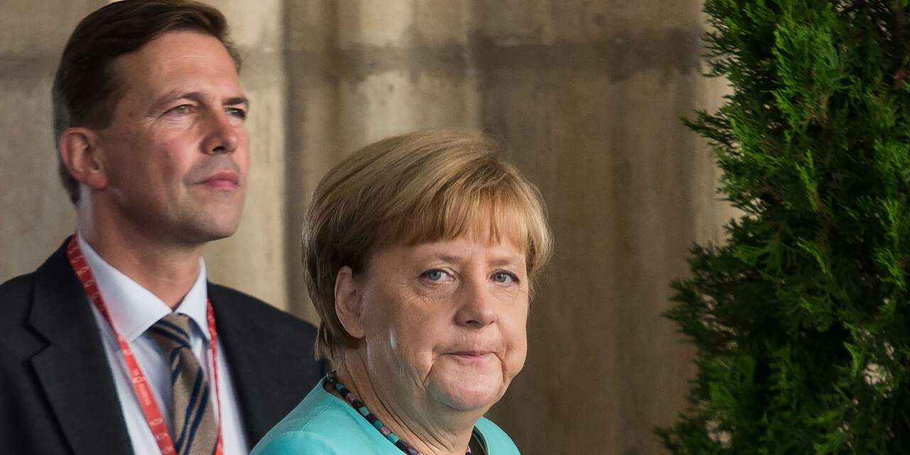 Merkel noemt verlies CDU bij deelstaatverkiezingen Berlijn 'bijzonder zuur' 