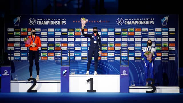 Het podium van de 1.000 meter bij de vrouwen.