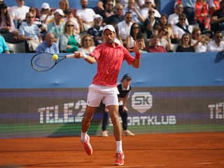 Djokovic test zelf ook positief op coronavirus na eigen toernooi