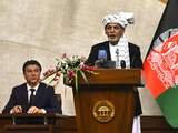 Afghaanse president Ghani gevlucht, Taliban dirigeren strijders Kaboel in
