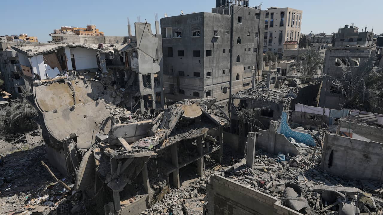 Jordan records the largest drop in aid to Gaza so far  outside