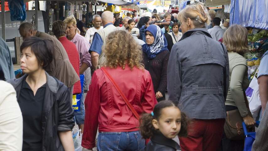 Gemeenten krijgen weer 'tik op de neus' voor beleid tegen discriminatie