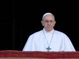 Paus roept op tot verzoening en vrede in traditionele kersttoespraak