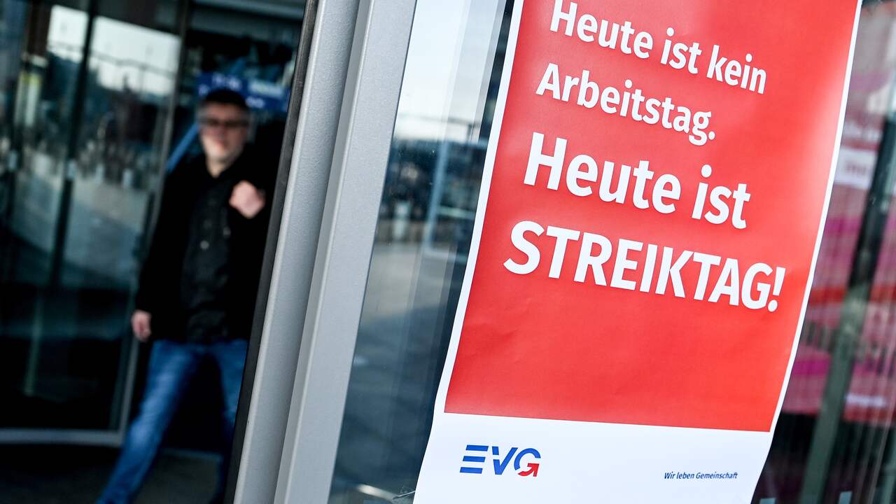 Deutsche Streiks in Krankenhäusern und öffentlichen Verkehrsmitteln nach Tarifvertrag ausgesetzt |  Wirtschaft