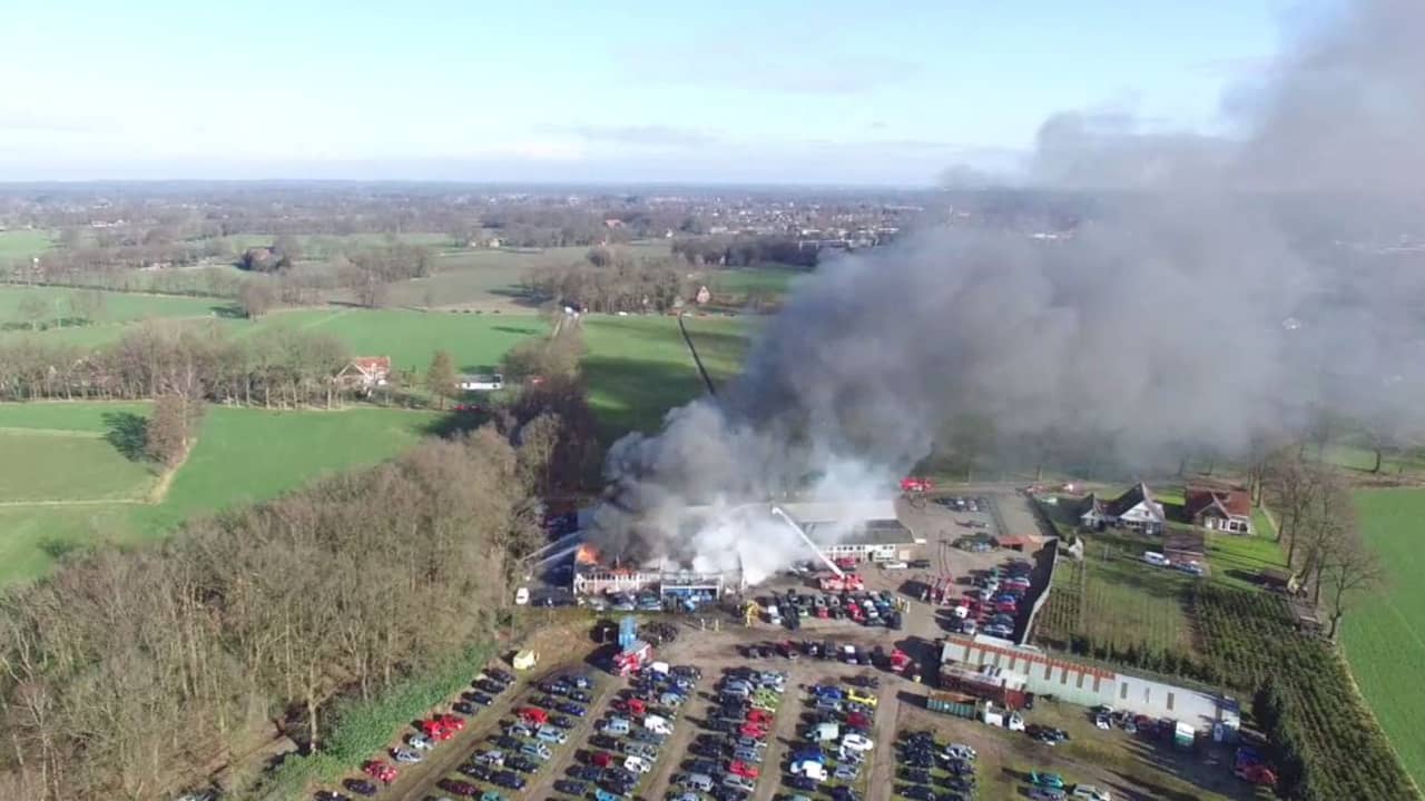 Grote Brand Op Industrieterrein In Losser Onder Controle | Binnenland ...