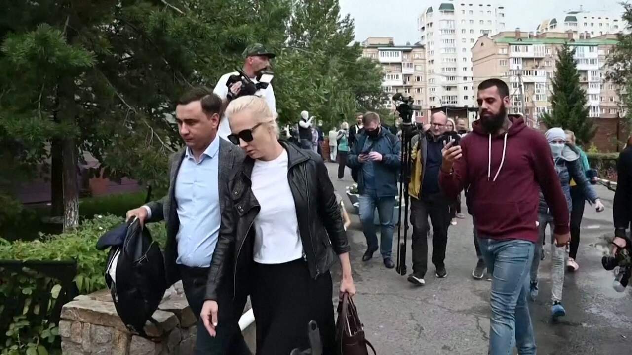 Beeld uit video: Team van Navalny: ’We kunnen dit ziekenhuis niet vertrouwen’