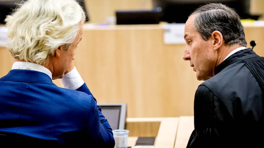 Hof besluit dat 'minder Marokkanen'-zaak tegen Wilders doorgaat