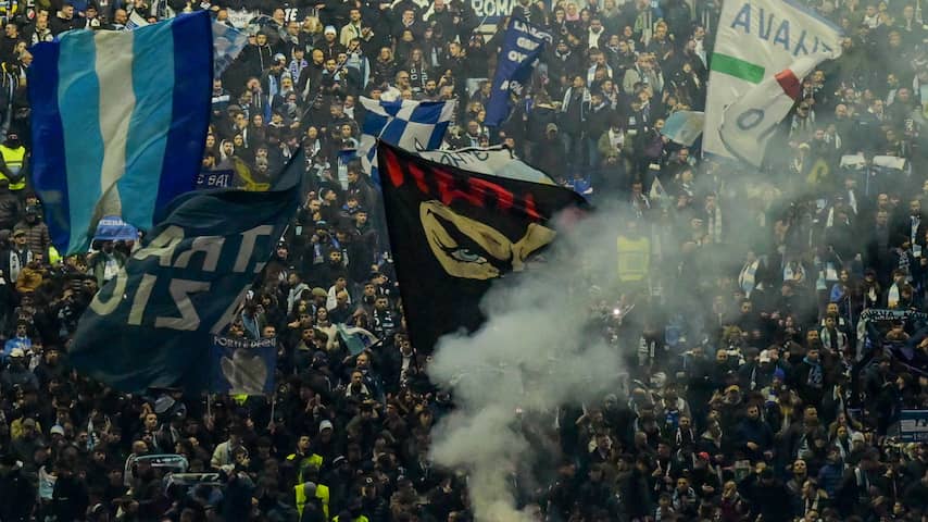 Lazio-fans zingen fascistische liedjes in bierhal waar Hitler plannen presenteerde