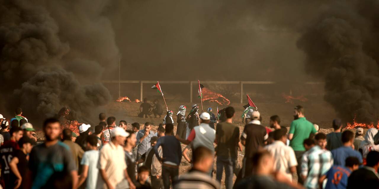 Dode en meer dan tweehonderd gewonden na protest Palestijnen bij Gazastrook