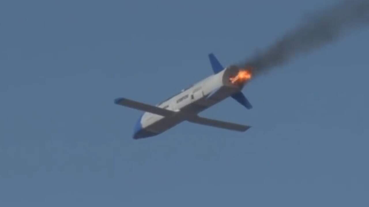 Amerikaanse drone wordt bij testvlucht vanaf vliegtuig gelanceerd