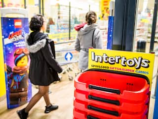 'Jacht op Intertoys-winkels van ontevreden ondernemers'