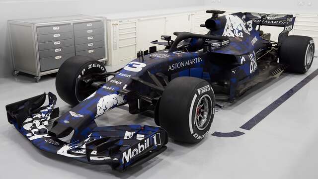 Red Bull Presenteert Nieuwe Auto Verstappen Met Tijdelijke Kleuren Nu Het Laatste Nieuws Het Eerst Op Nu Nl