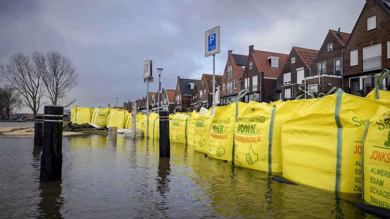 Waterpeil in het Markermeer is extreem hoog: 'Zeer uitzonderlijk'