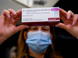 Eerste AstraZeneca-vaccin wordt toegediend in Nederland; zo staat het ervoor