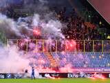 Vitesse-FC Utrecht kort stilgelegd omdat uitfans vuurwerk op veld gooien