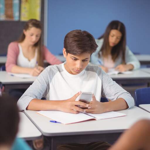 Jeugdleider dating student