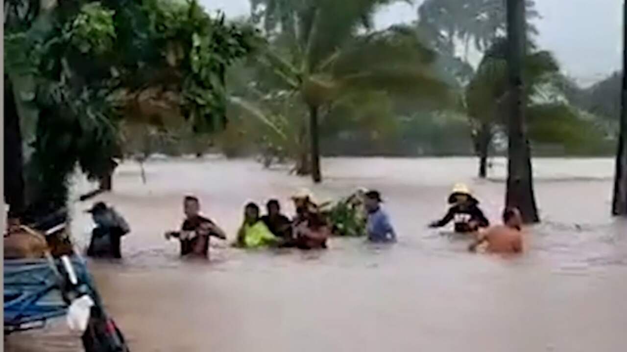 Beeld uit video: Storm Megi veroorzaakt zware overstromingen op Filipijnen