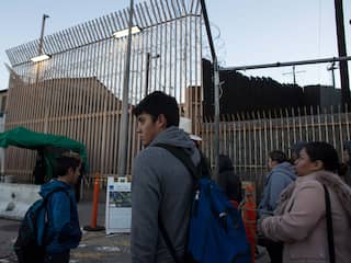 Mexicaanse president annuleert bezoek aan Trump om kwestie grensmuur