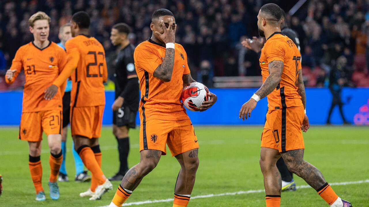 Steven Bergwijn was tegen Duitsland trefzeker voor Oranje.