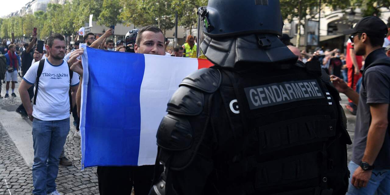 Agenten gewond en tientallen aanhoudingen bij coronaprotesten in Frankrijk