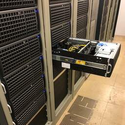 Sterrenwacht Westerbork heeft nieuwe supercomputer