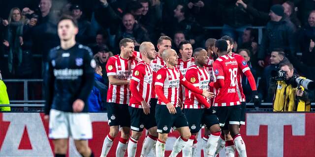 Reacties na dertiende zege PSV in Eredivisie (gesloten)