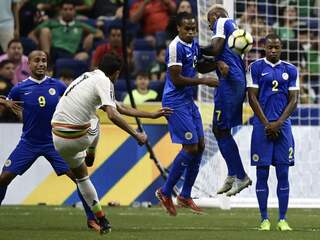 Curaçao puntloos uitgeschakeld op Gold Cup na nederlaag tegen Mexico
