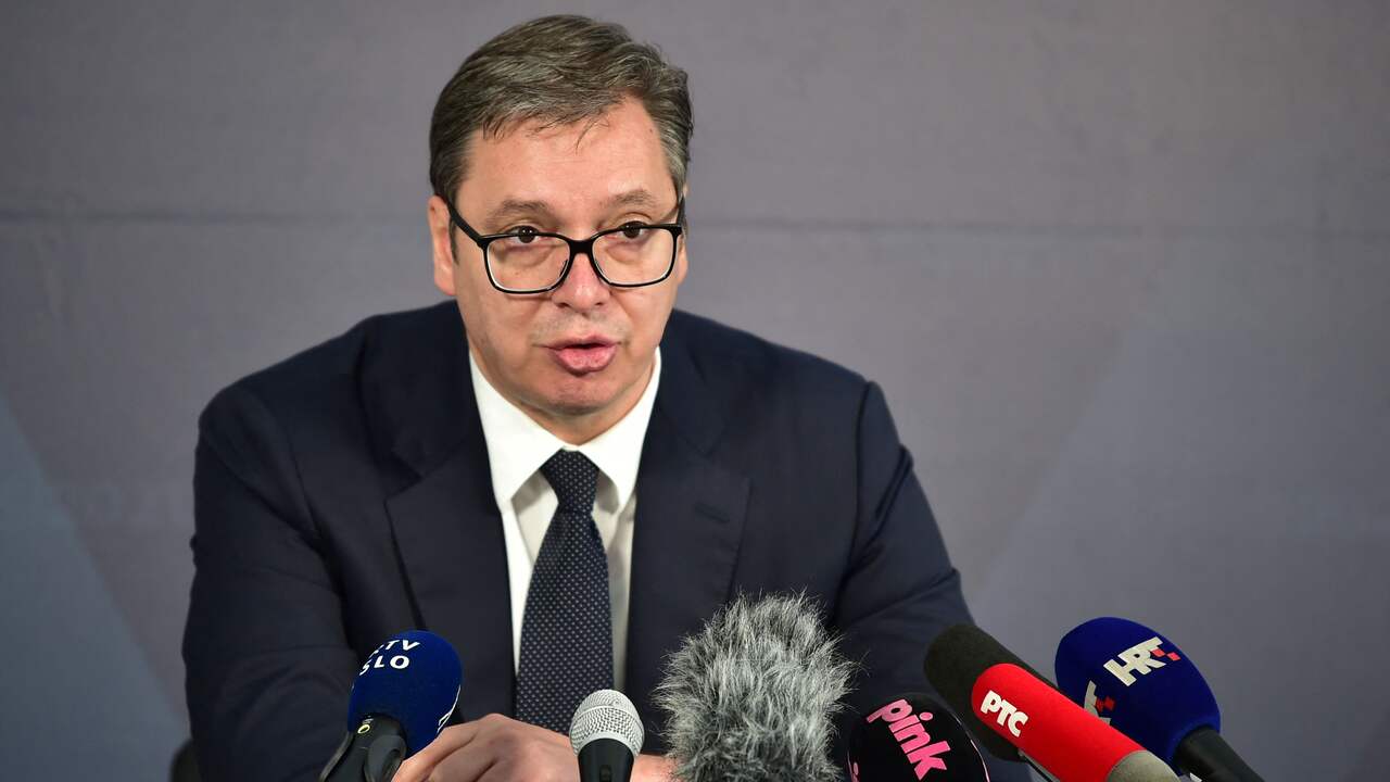 De Servische president Aleksandar Vucic is woedend op de Australische autoriteiten vanwege het innemen van het visum van Novak Djokovic.
