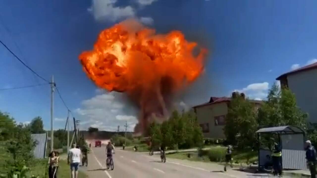 Beeld uit video: Enorme vuurbal na gasexplosie in Rusland