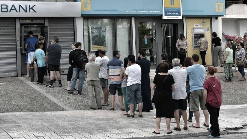 'Restricties bij Griekse banken noodzakelijk'