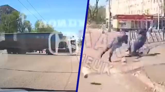 Russische vrachtwagen verwondt omstanders met kapotgetrokken tramkabel