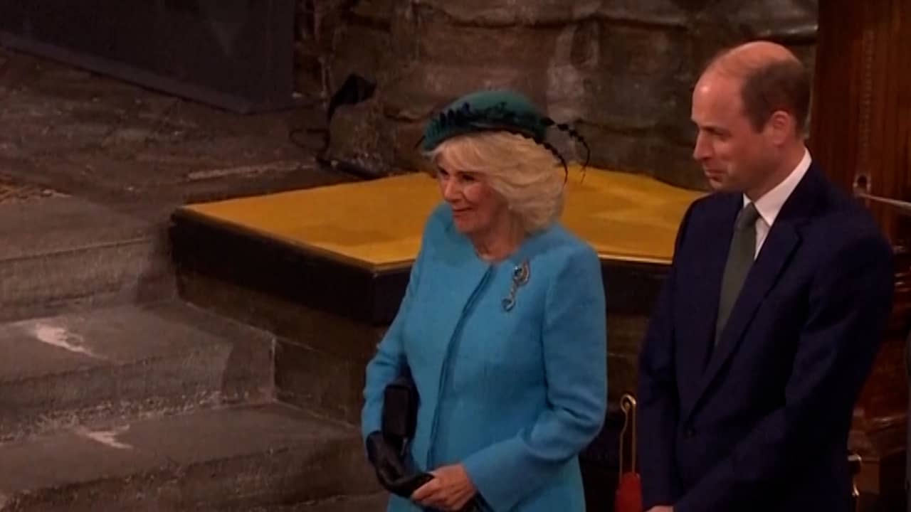 Beeld uit video: William en Camilla wonen zonder Charles en Kate dienst bij
