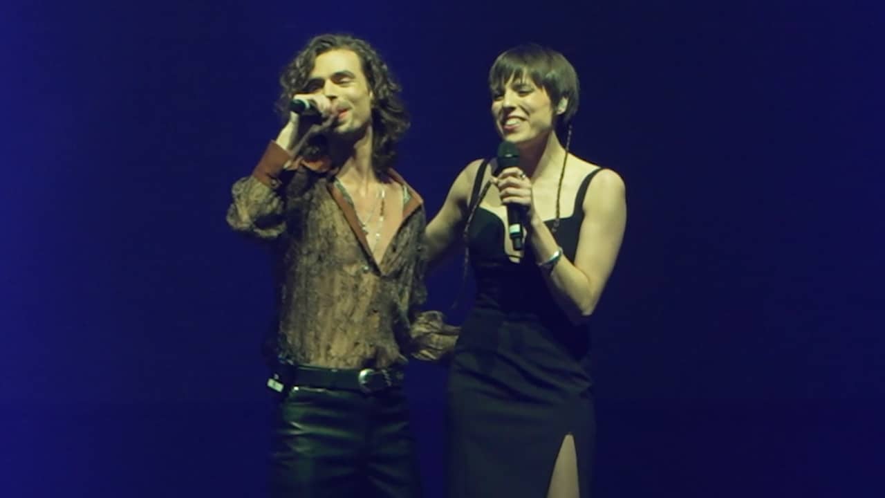 Image from video: This is how the (again false) performance of the Eurovision duo sounded