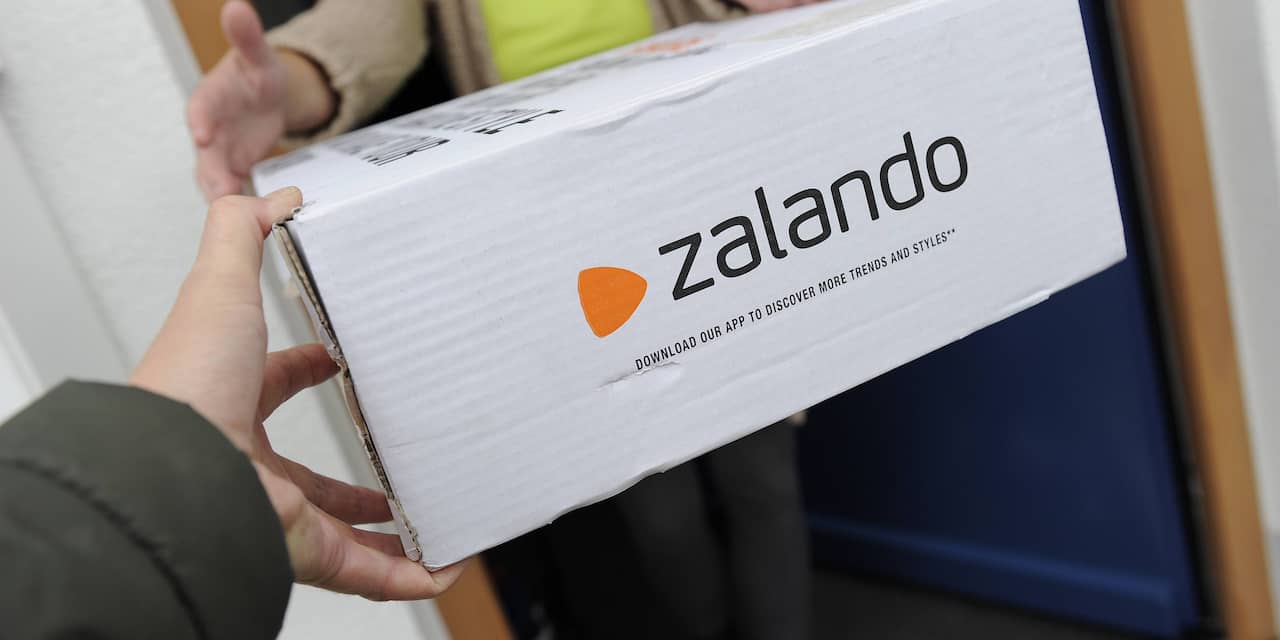 Klooster sarcoom verlangen Zalando verkoopt vanaf oktober tweedehands kleding in Nederland | NU - Het  laatste nieuws het eerst op NU.nl