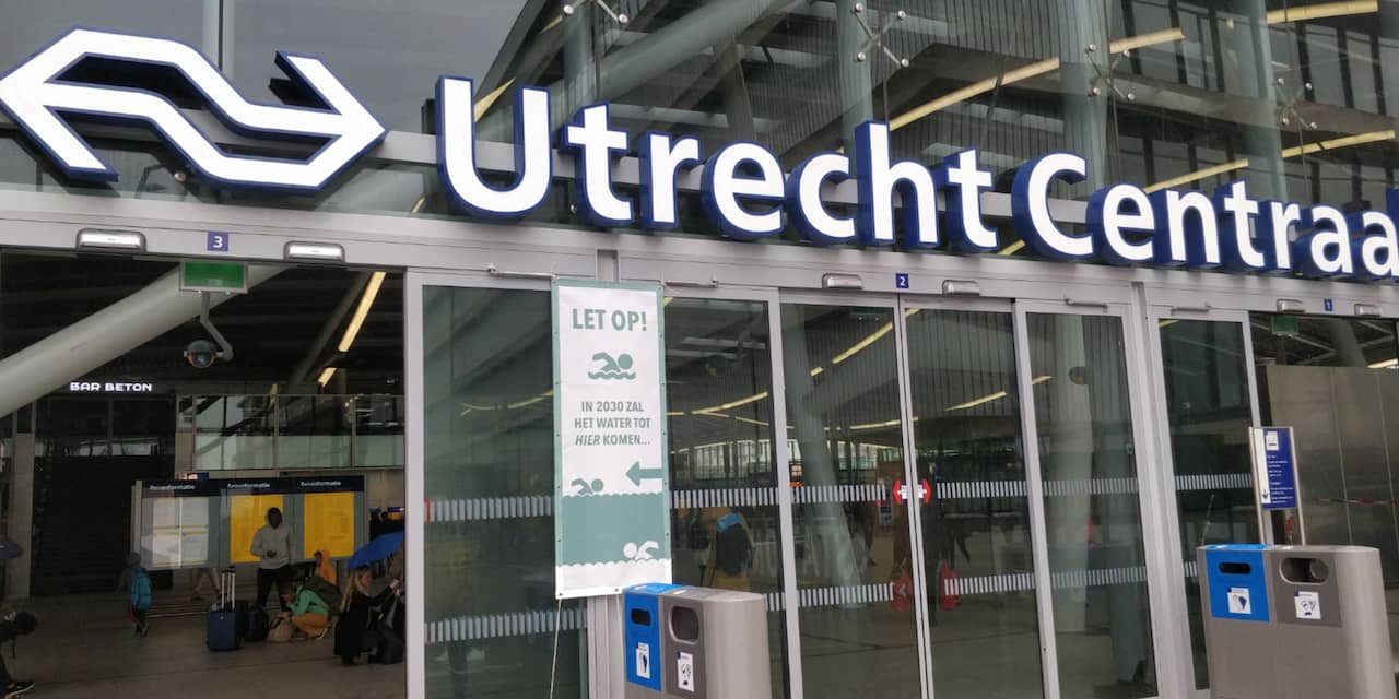 Vertraging verwacht voor reizigers Utrecht CS vanwege cordon politie 