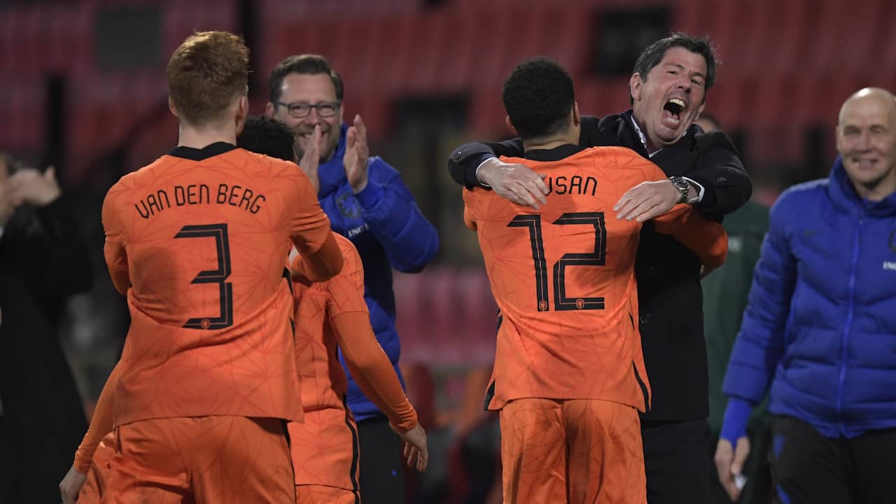 Van De Looi Vindt Dat Ek Ticket Geen Probleem Meer Mag Zijn Voor Jong Oranje Voetbal Nu Nl