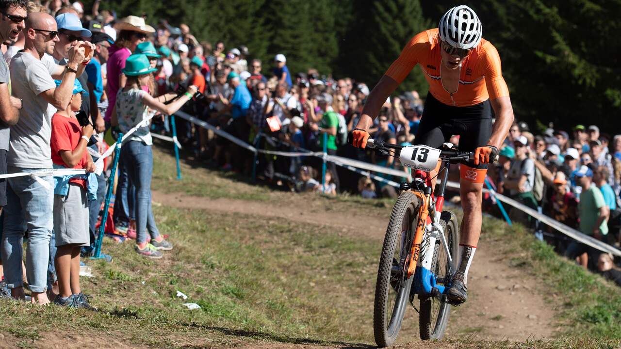 Van der Poel loses a lot of time in the first mountain ...