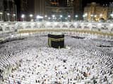 Miljardenverbouwing grote moskee Mekka wordt hervat na hadj