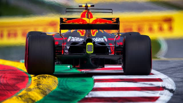Liveblog: Verstappen klokt vierde tijd in tweede vrije training (gesloten)