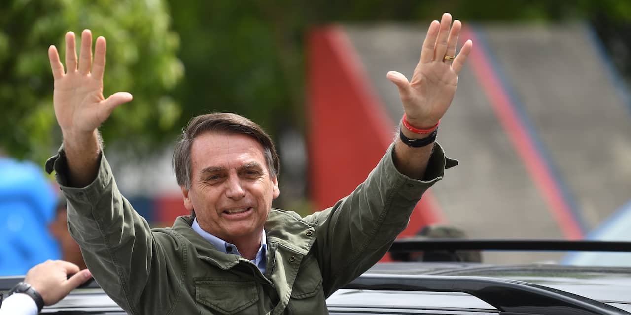 Omstreden extreemrechtse Bolsonaro wint presidentsverkiezingen Brazilië