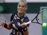 Partij Rus op Roland Garros gestaakt om regen, titelhouder Krejcíková onderuit