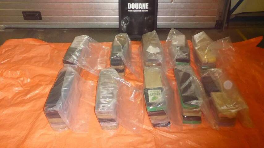 Douane onderschept meer dan 1.400 kilo cocaïne in haven van Rotterdam