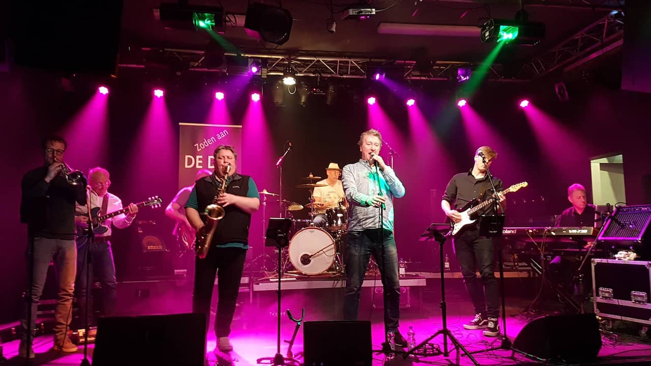 De Dijk si ferma, la tribute band si attiva: “La musica è ancora viva” |  Musica