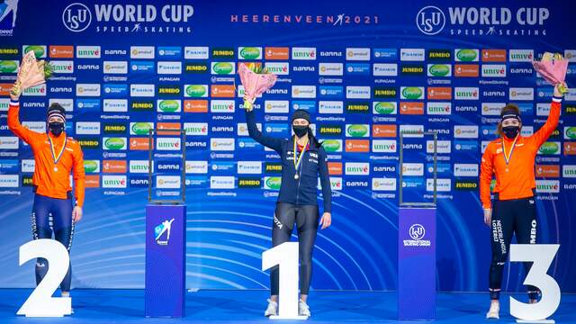 Brittany Bowe was verreweg de snelste op de 1.500 meter.