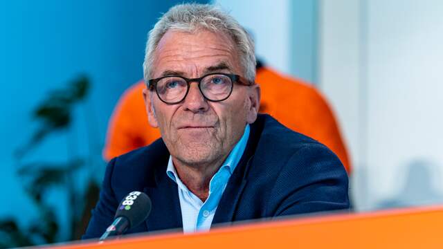 KNVB draagt Van Leeuwen voor als directeur: 'Hoog tijd ...