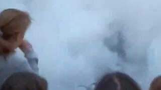 Achttien Spanjaarden raken gewond doordat vat met stikstof ontploft