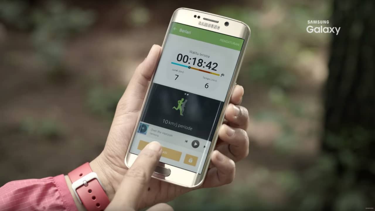 Samsung heeft in een video de eerste beelden getoond van de Galaxy S7 Edge. 