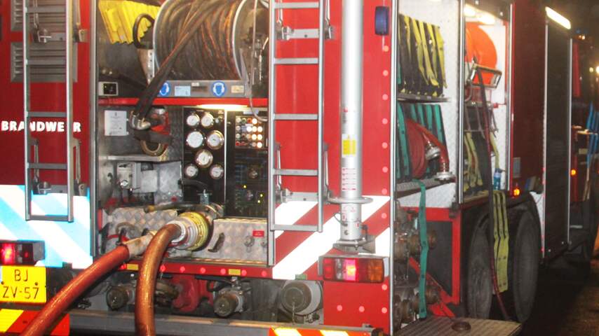 Paarden omgekomen bij grote brand manege Hoogvliet