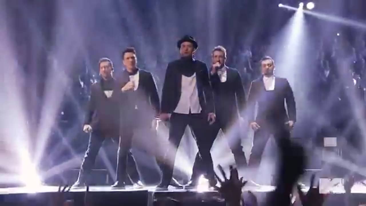 Beeld uit video: Bekijk hier de reunie van *NSYNC tijdens de VMA Awards in 2013