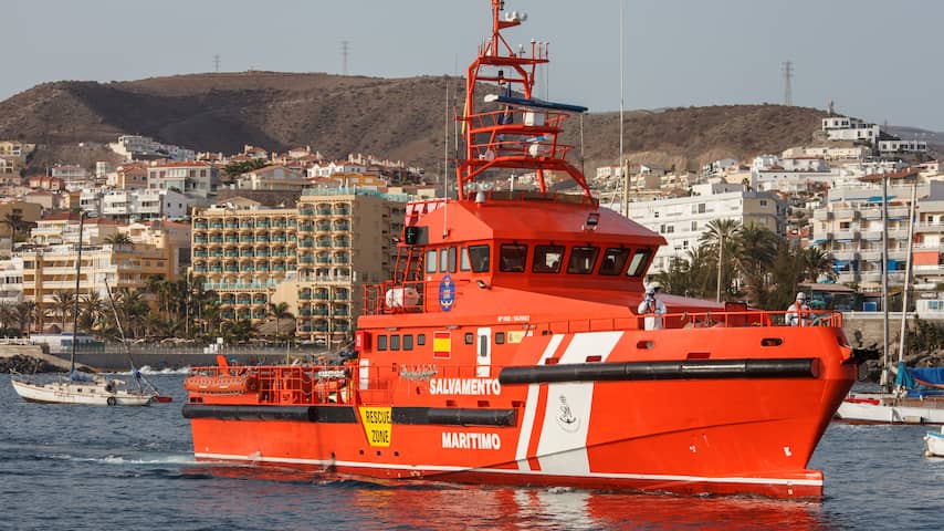 Spaanse Kustwacht Redt 86 Migranten Van Boot Bij Canarische Eilanden ...